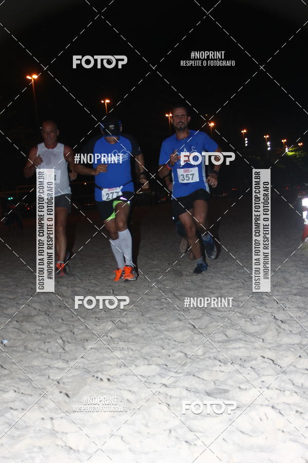 Buy your photos of the eventNIGHT RUN ICARA� BEACH - 6� EDI��O - NITER�I RJ on Fotop