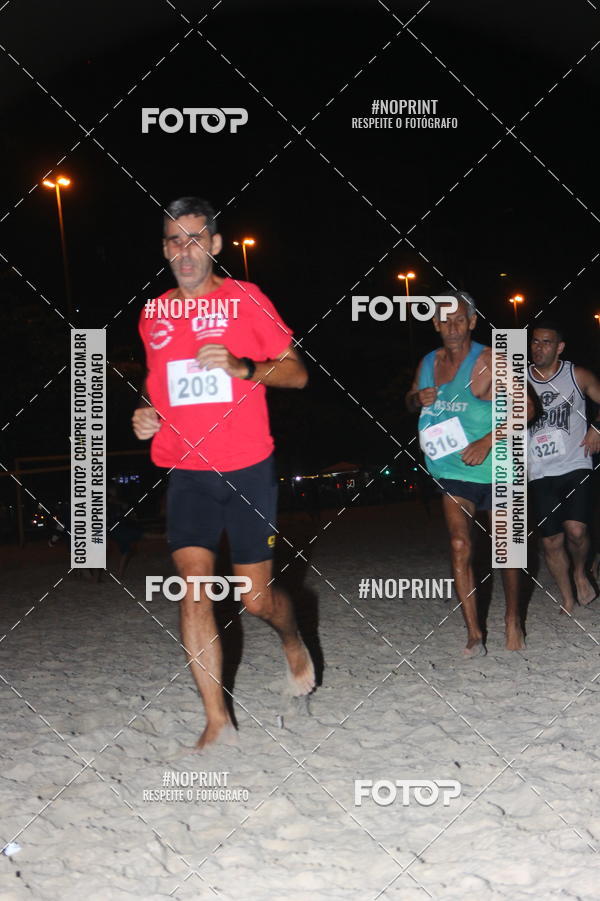 Buy your photos of the eventNIGHT RUN ICARA� BEACH - 6� EDI��O - NITER�I RJ on Fotop