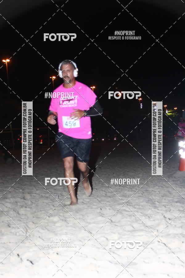 Buy your photos of the eventNIGHT RUN ICARA� BEACH - 6� EDI��O - NITER�I RJ on Fotop