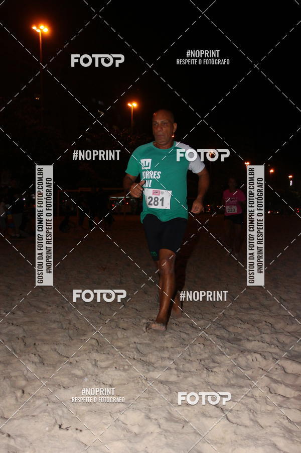 Buy your photos of the eventNIGHT RUN ICARA� BEACH - 6� EDI��O - NITER�I RJ on Fotop