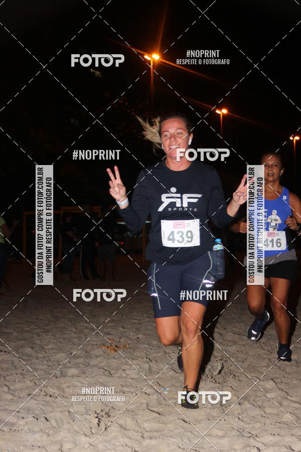 Buy your photos of the eventNIGHT RUN ICARA� BEACH - 6� EDI��O - NITER�I RJ on Fotop