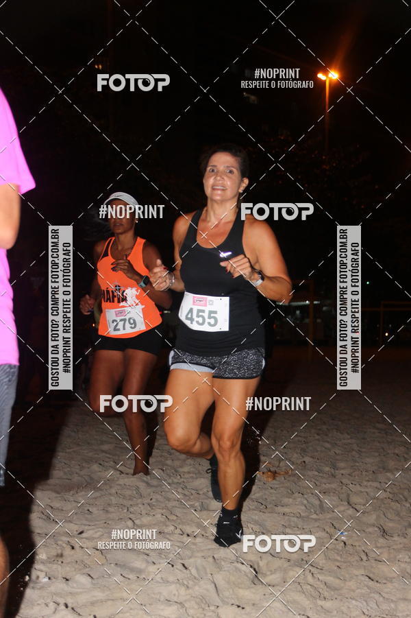 Buy your photos of the eventNIGHT RUN ICARA� BEACH - 6� EDI��O - NITER�I RJ on Fotop
