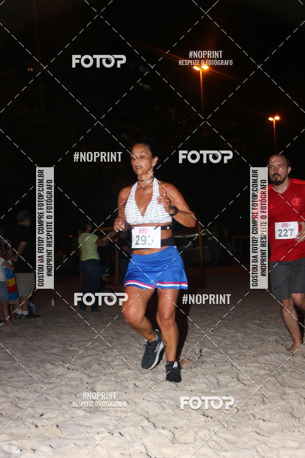 Buy your photos of the eventNIGHT RUN ICARA� BEACH - 6� EDI��O - NITER�I RJ on Fotop