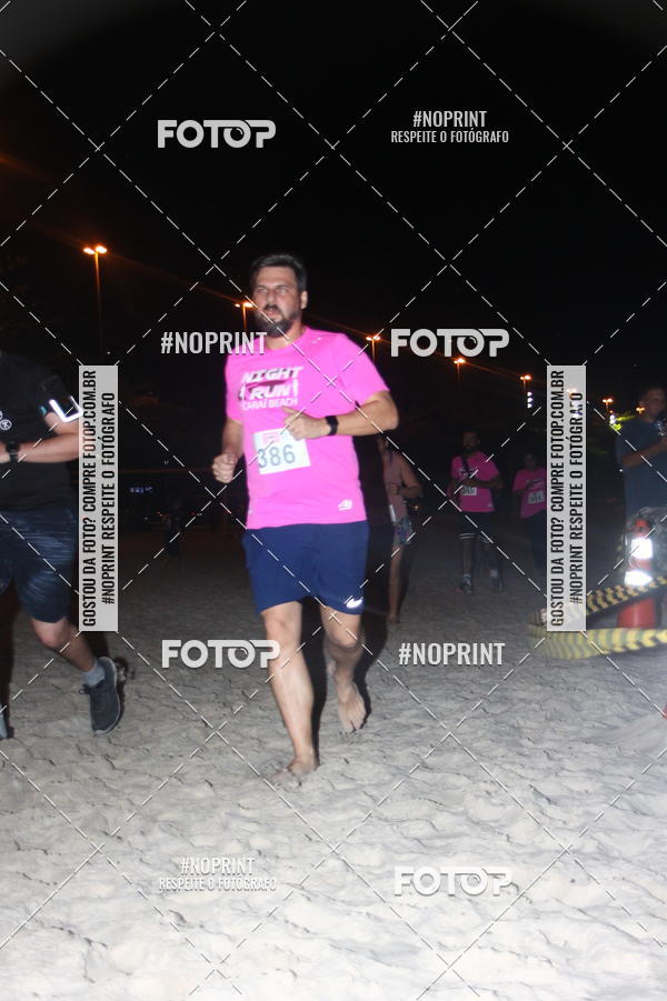 Buy your photos of the eventNIGHT RUN ICARA� BEACH - 6� EDI��O - NITER�I RJ on Fotop
