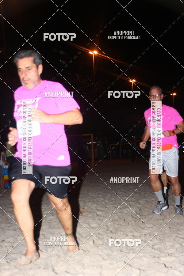 Buy your photos of the eventNIGHT RUN ICARA� BEACH - 6� EDI��O - NITER�I RJ on Fotop