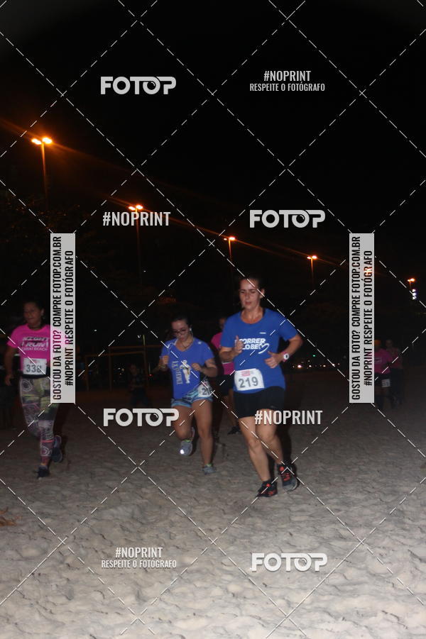 Buy your photos of the eventNIGHT RUN ICARA� BEACH - 6� EDI��O - NITER�I RJ on Fotop