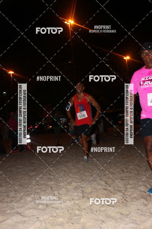 Buy your photos of the eventNIGHT RUN ICARA� BEACH - 6� EDI��O - NITER�I RJ on Fotop