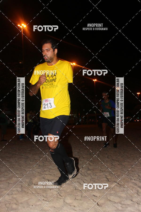 Buy your photos of the eventNIGHT RUN ICARA� BEACH - 6� EDI��O - NITER�I RJ on Fotop
