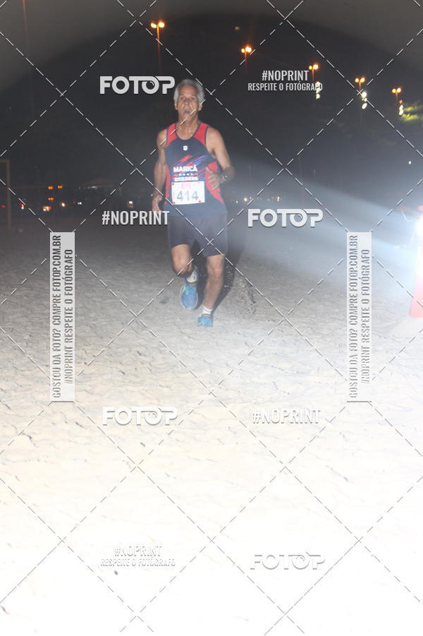 Buy your photos of the eventNIGHT RUN ICARA� BEACH - 6� EDI��O - NITER�I RJ on Fotop