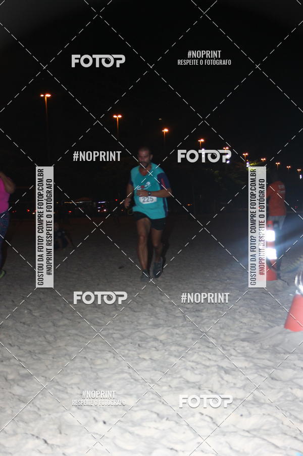 Buy your photos of the eventNIGHT RUN ICARA� BEACH - 6� EDI��O - NITER�I RJ on Fotop