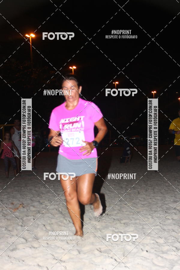 Buy your photos of the eventNIGHT RUN ICARA� BEACH - 6� EDI��O - NITER�I RJ on Fotop