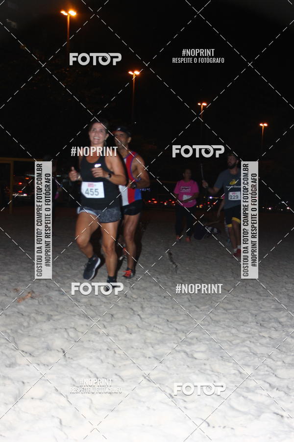 Buy your photos of the eventNIGHT RUN ICARA� BEACH - 6� EDI��O - NITER�I RJ on Fotop