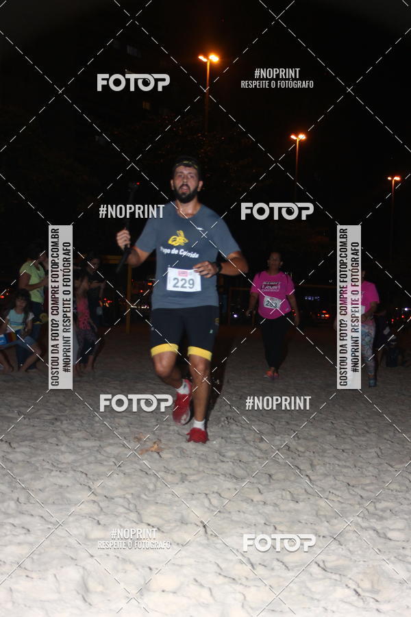 Buy your photos of the eventNIGHT RUN ICARA� BEACH - 6� EDI��O - NITER�I RJ on Fotop
