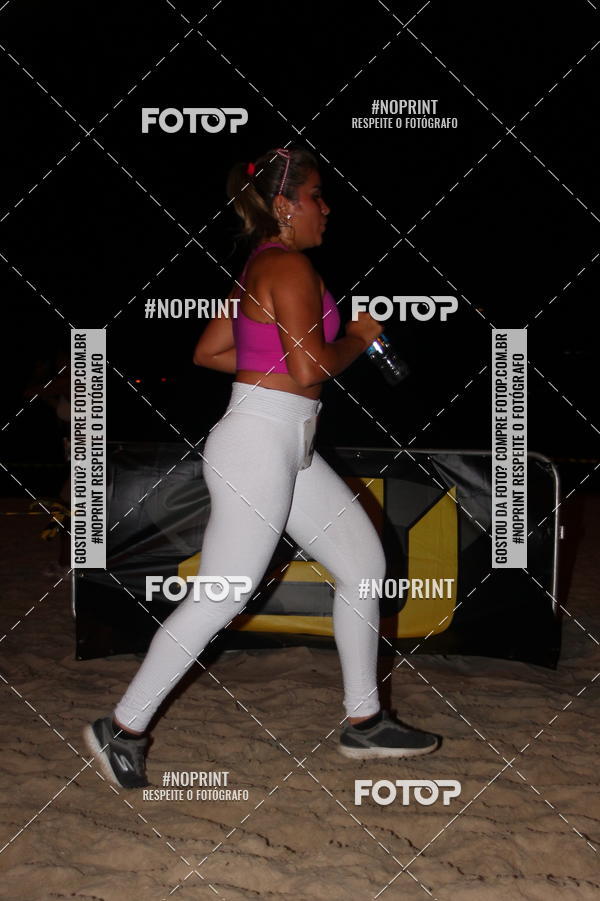Buy your photos of the eventNIGHT RUN ICARA� BEACH - 6� EDI��O - NITER�I RJ on Fotop