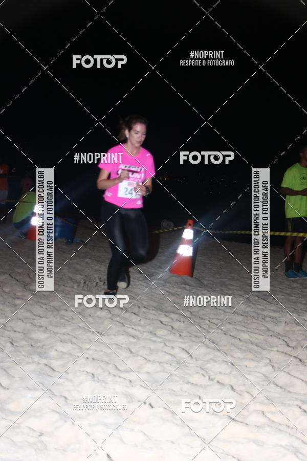 Buy your photos of the eventNIGHT RUN ICARA� BEACH - 6� EDI��O - NITER�I RJ on Fotop