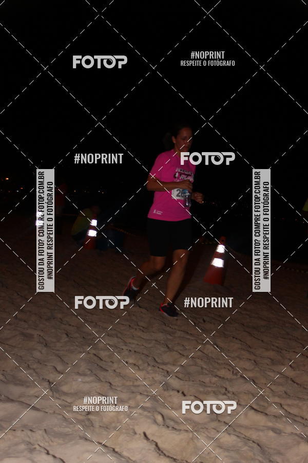 Buy your photos of the eventNIGHT RUN ICARA� BEACH - 6� EDI��O - NITER�I RJ on Fotop