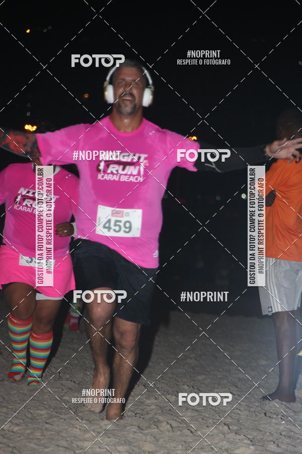 Buy your photos of the eventNIGHT RUN ICARA� BEACH - 6� EDI��O - NITER�I RJ on Fotop