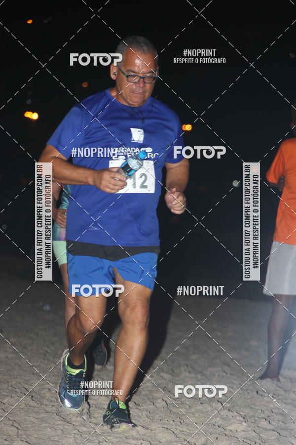 Buy your photos of the eventNIGHT RUN ICARA� BEACH - 6� EDI��O - NITER�I RJ on Fotop