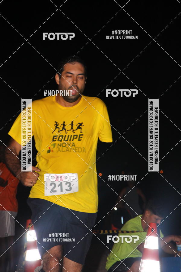 Buy your photos of the eventNIGHT RUN ICARA� BEACH - 6� EDI��O - NITER�I RJ on Fotop