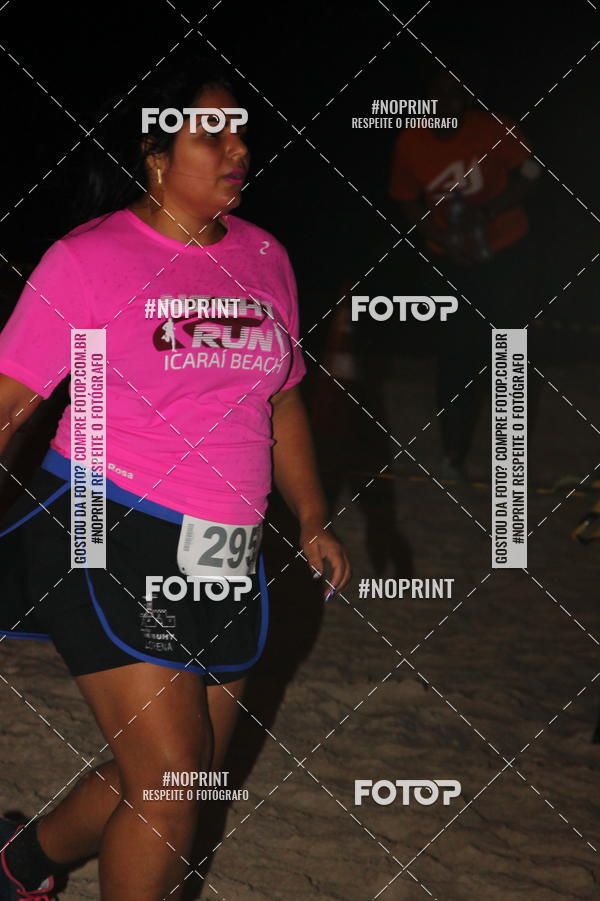 Buy your photos of the eventNIGHT RUN ICARA� BEACH - 6� EDI��O - NITER�I RJ on Fotop