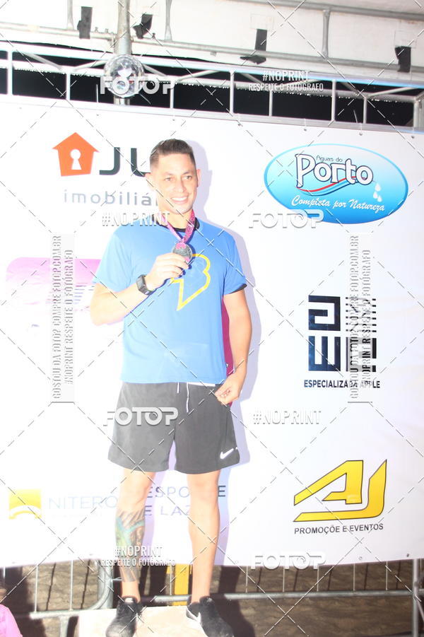 Buy your photos of the eventNIGHT RUN ICARA� BEACH - 6� EDI��O - NITER�I RJ on Fotop