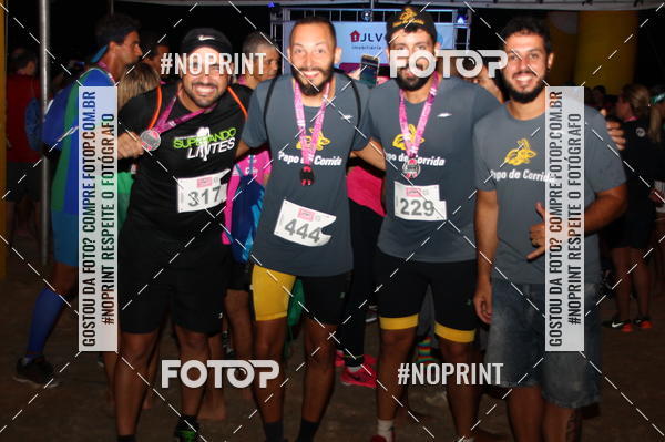 Buy your photos of the eventNIGHT RUN ICARA� BEACH - 6� EDI��O - NITER�I RJ on Fotop