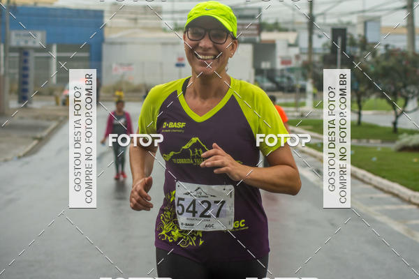 Buy your photos of the event 3 CORRIDA 23 BPM/I VALE HISTRICO on Fotop