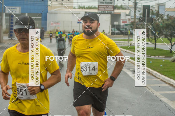 Buy your photos of the event 3 CORRIDA 23 BPM/I VALE HISTRICO on Fotop