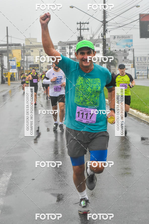 Buy your photos of the event 3 CORRIDA 23 BPM/I VALE HISTRICO on Fotop