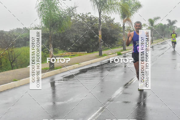 Buy your photos of the event 3 CORRIDA 23 BPM/I VALE HISTRICO on Fotop
