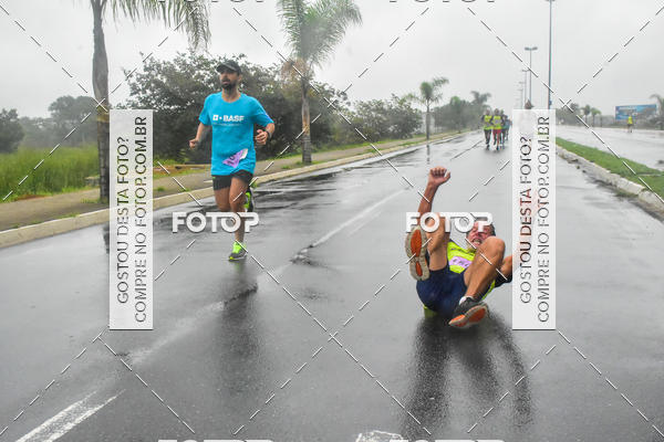 Buy your photos of the event 3 CORRIDA 23 BPM/I VALE HISTRICO on Fotop