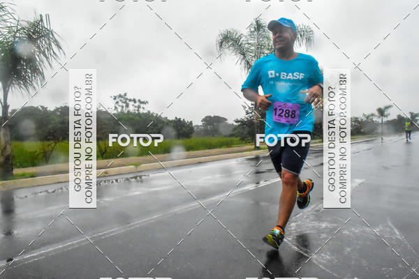 Buy your photos of the event 3 CORRIDA 23 BPM/I VALE HISTRICO on Fotop