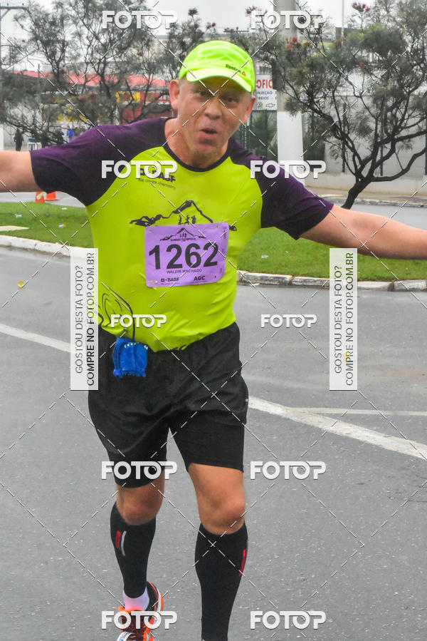 Buy your photos of the event 3 CORRIDA 23 BPM/I VALE HISTRICO on Fotop