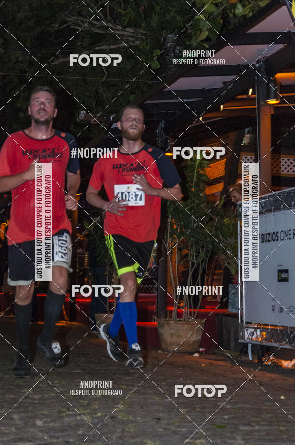 Buy your photos of the eventCIRCUITO NIGHT RUN LAGOS - ETAPA BZIOS 2018 on Fotop