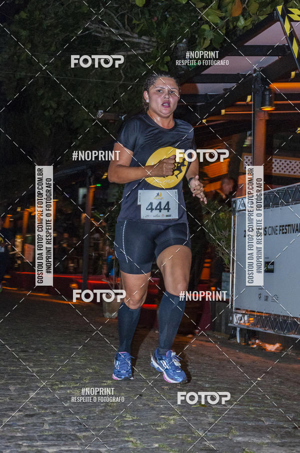 Buy your photos of the eventCIRCUITO NIGHT RUN LAGOS - ETAPA BZIOS 2018 on Fotop