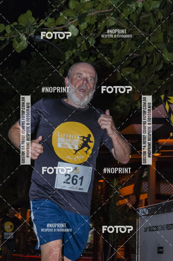 Buy your photos of the eventCIRCUITO NIGHT RUN LAGOS - ETAPA BZIOS 2018 on Fotop