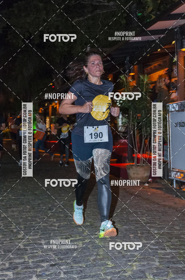 Buy your photos of the eventCIRCUITO NIGHT RUN LAGOS - ETAPA BZIOS 2018 on Fotop