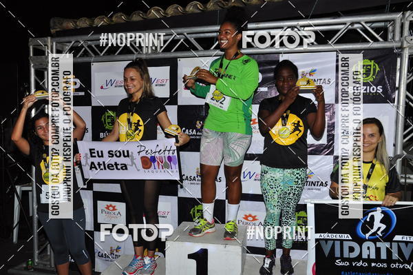 Buy your photos of the eventCIRCUITO NIGHT RUN LAGOS - ETAPA BZIOS 2018 on Fotop