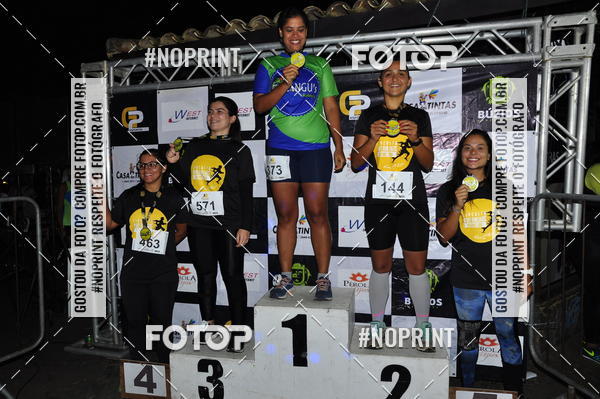 Buy your photos of the eventCIRCUITO NIGHT RUN LAGOS - ETAPA BZIOS 2018 on Fotop