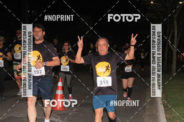 Buy your photos of the eventCIRCUITO NIGHT RUN LAGOS - ETAPA BZIOS 2018 on Fotop