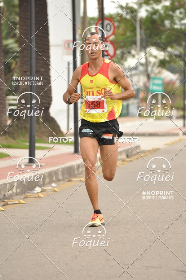 Buy your photos of the eventSantander Track&Field  Run Series - Shopping Vitria on Fotop