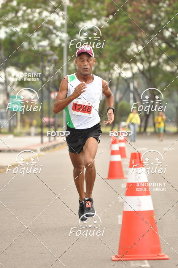 Buy your photos of the eventSantander Track&Field  Run Series - Shopping Vitria on Fotop
