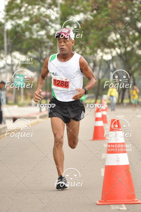 Buy your photos of the eventSantander Track&Field  Run Series - Shopping Vitria on Fotop