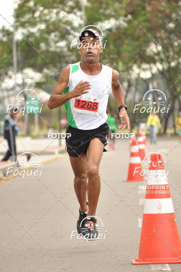 Buy your photos of the eventSantander Track&Field  Run Series - Shopping Vitria on Fotop