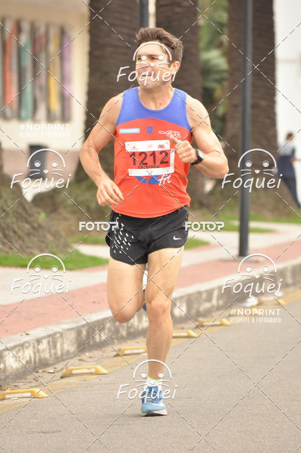 Buy your photos of the eventSantander Track&Field  Run Series - Shopping Vitria on Fotop