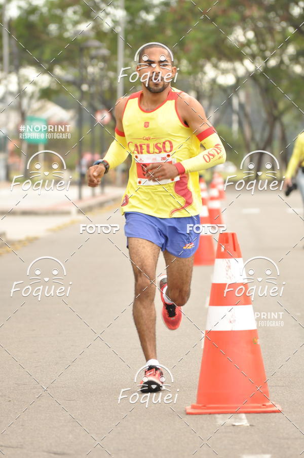 Buy your photos of the eventSantander Track&Field  Run Series - Shopping Vitria on Fotop