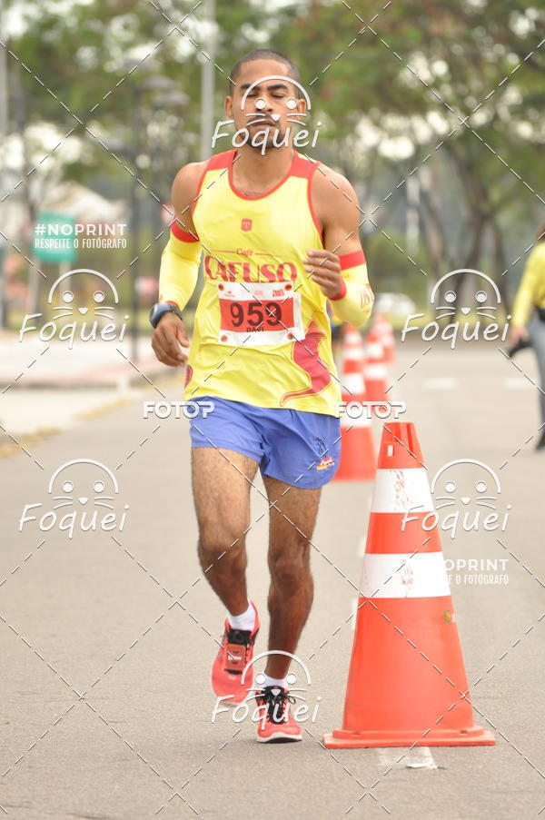 Buy your photos of the eventSantander Track&Field  Run Series - Shopping Vitria on Fotop