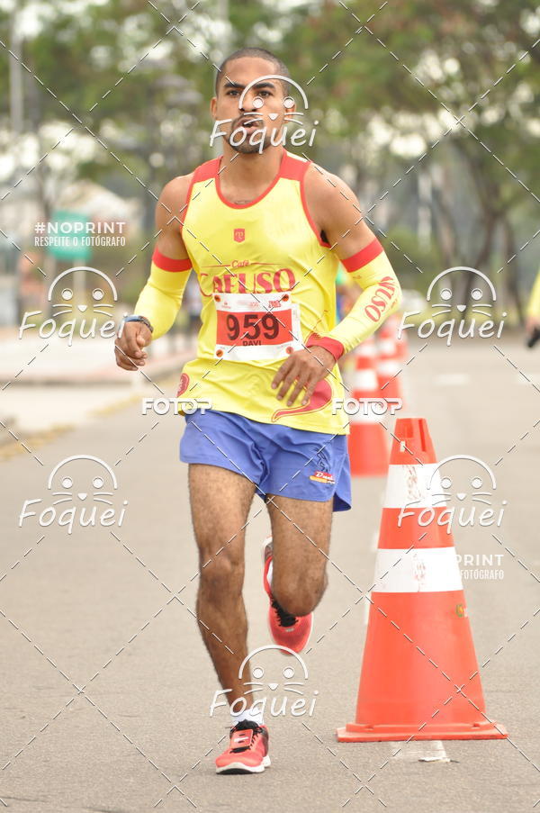 Buy your photos of the eventSantander Track&Field  Run Series - Shopping Vitria on Fotop