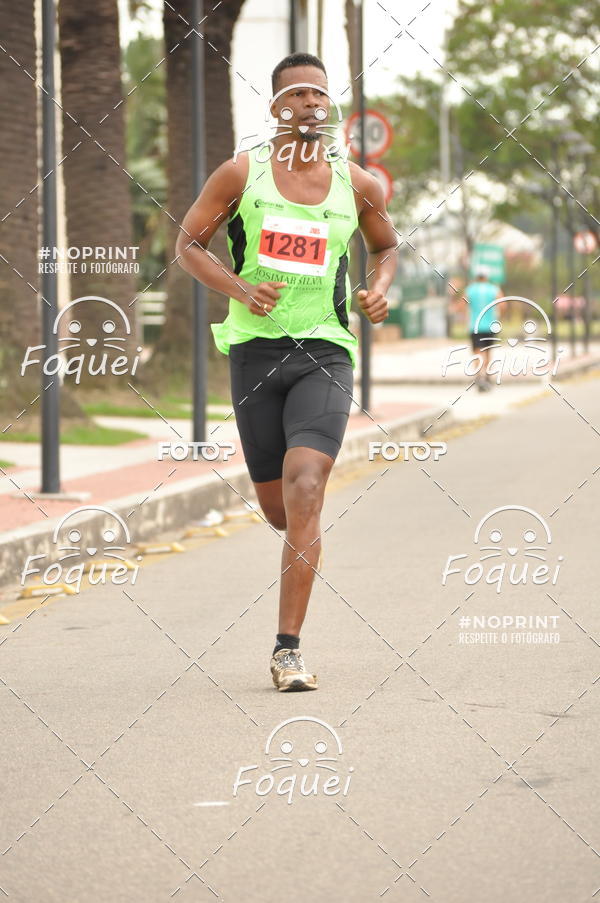 Buy your photos of the eventSantander Track&Field  Run Series - Shopping Vitria on Fotop