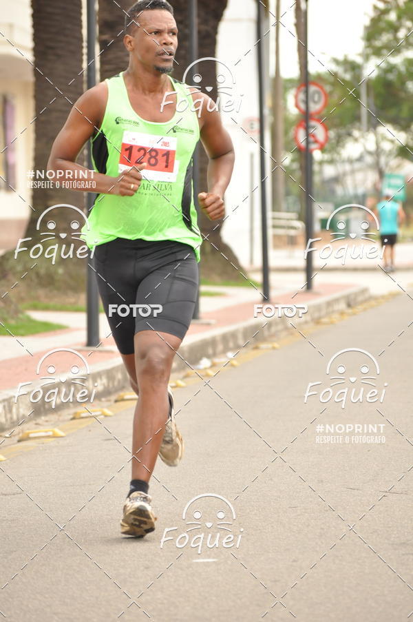 Buy your photos of the eventSantander Track&Field  Run Series - Shopping Vitria on Fotop